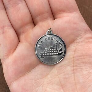 Vintage 925 Sterling Silver "New Orleans" Steamboat Disc Pendant Bracelet Charm